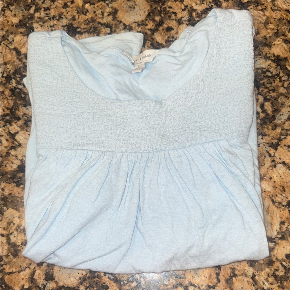 Lucky Brand Light Blue Smocked Yoke women’s Top - Picture 5 of 5